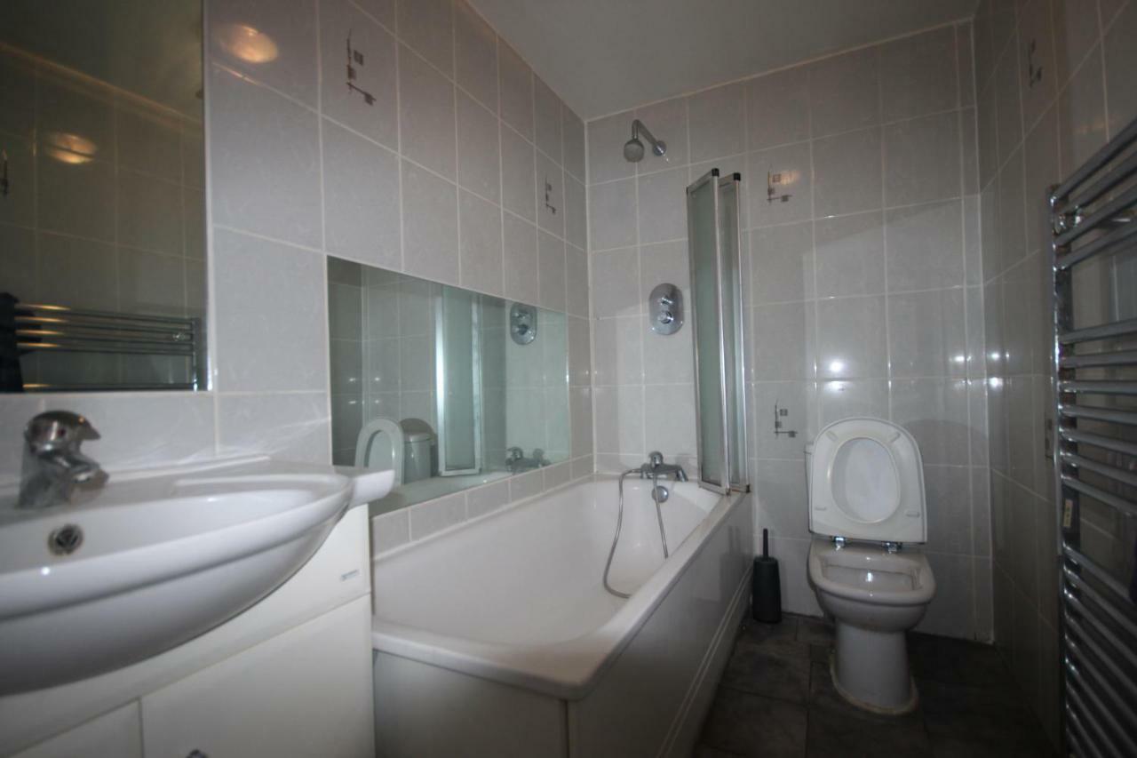 Bed and Breakfast Draycott London Exterior foto
