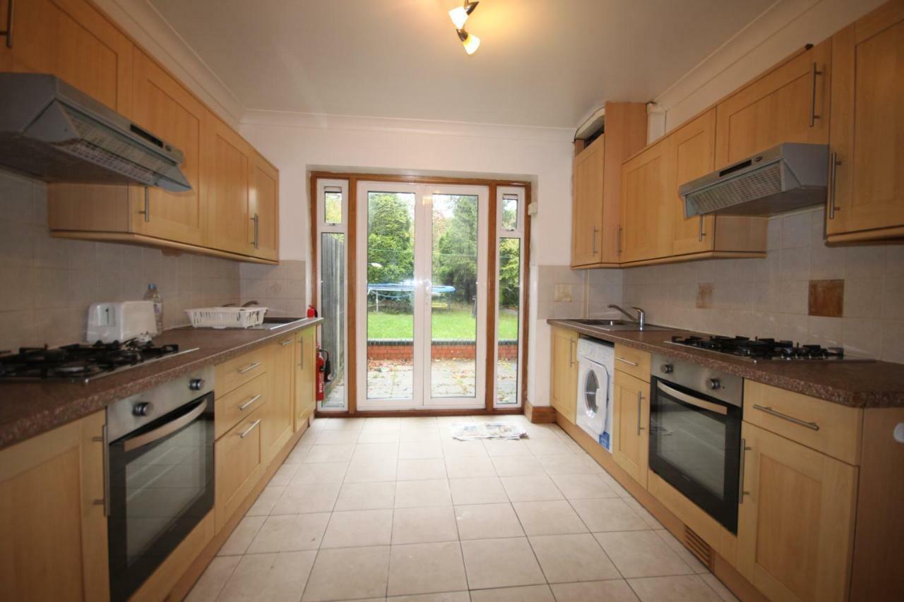 Bed and Breakfast Draycott London Exterior foto